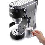 DELONGHI BAR PUMP ESPRESSO COFFEE MACHINE Model EC685.BK - Image 2