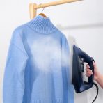 PANASONIC STEAM IRON Model NI-U750 - Image 2